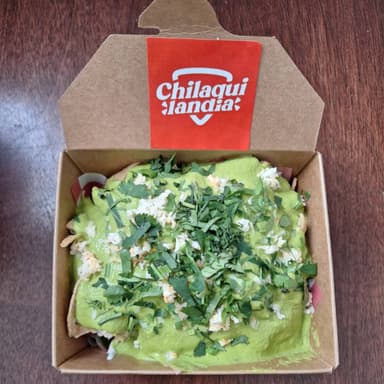 1/2 Orden Chilaquiles Poblanos Sencillos