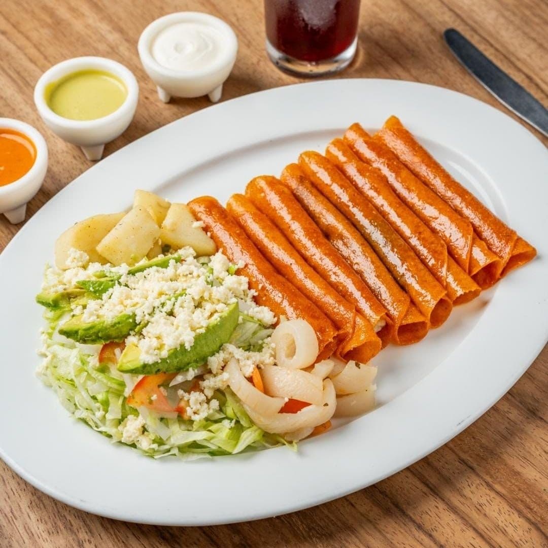 Orden de Tacos Blanditos con Carne de Res 8 pzas