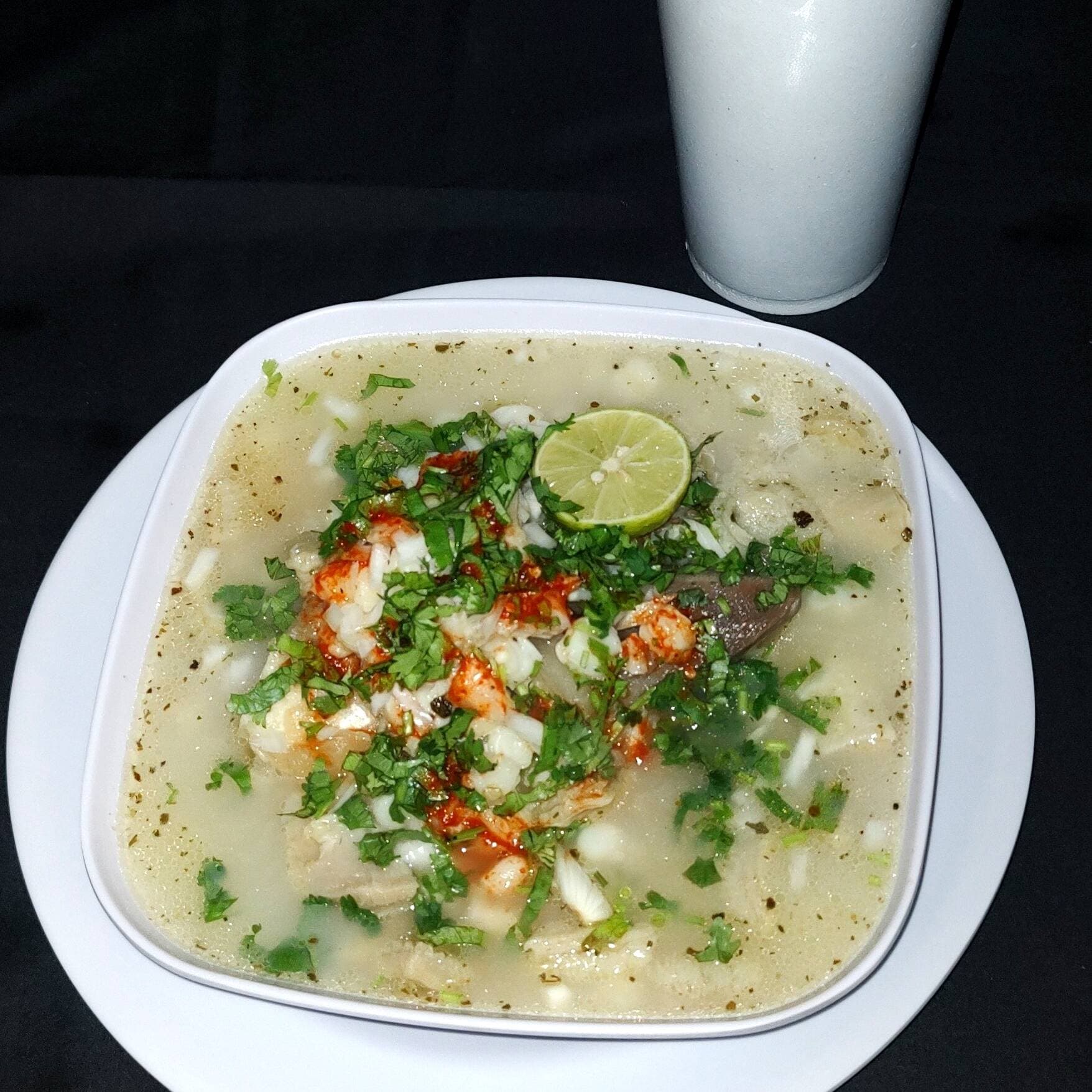 Menudo Blanco + Bebida
