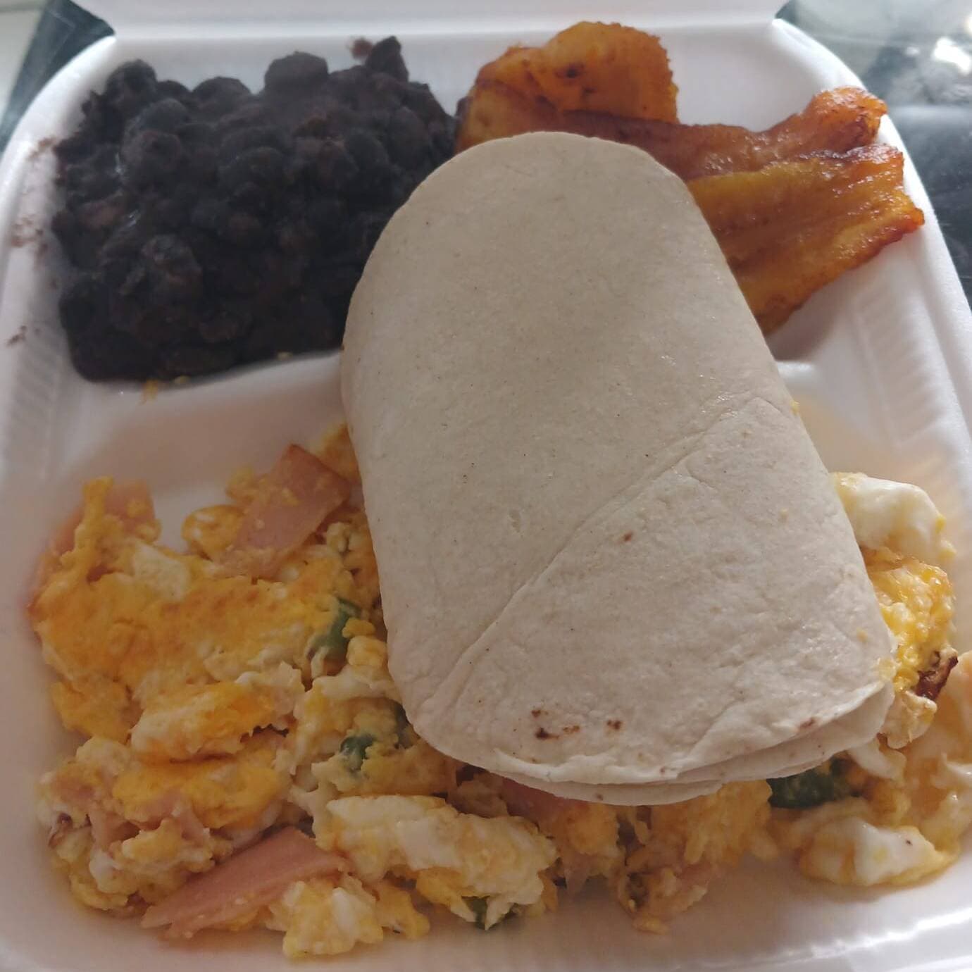 Huevos con Jamón