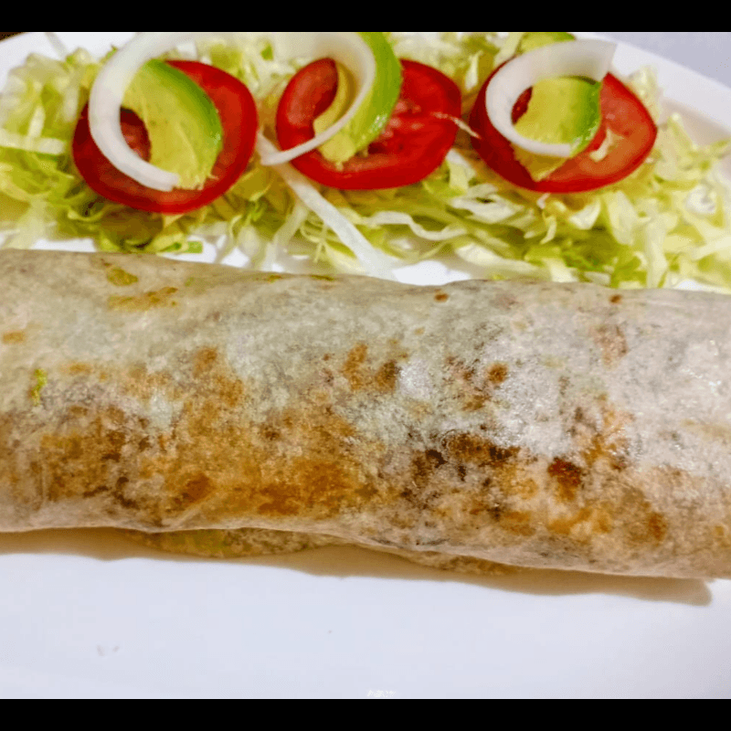 1 burrito al pastor, 1 jamaica