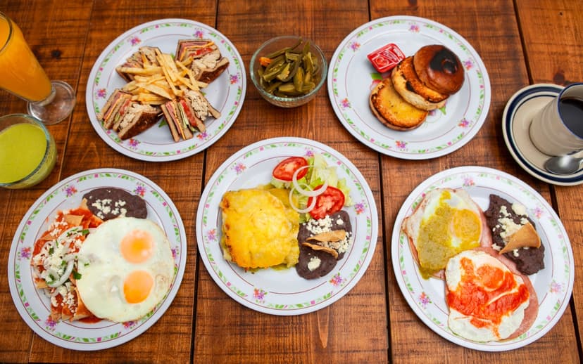 Desayunos y almuerzos Adolf Maro