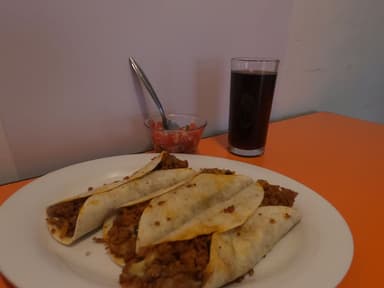 Burritos de Chorizo