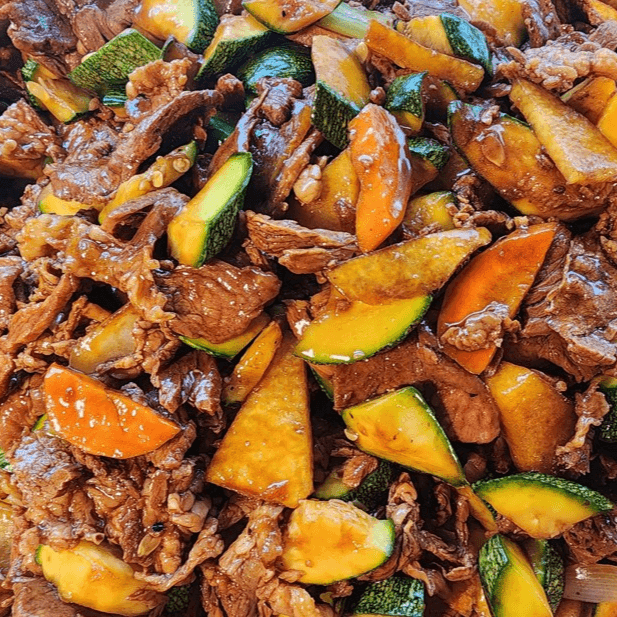 Bistec Enchilado 猪肉