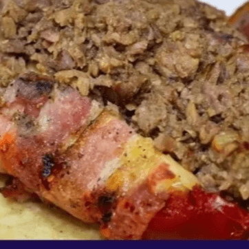 Salchicha Asada con Carne Arrachera
