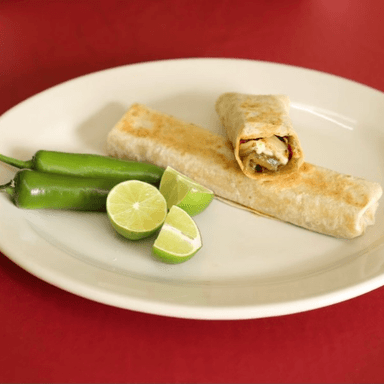 Burrito de Rajas Con Queso