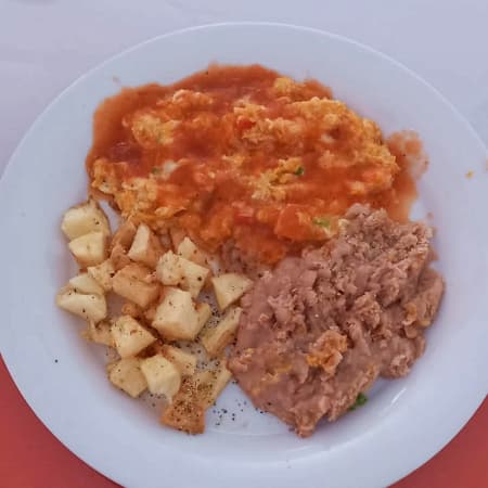 Huevos a la Mexicana