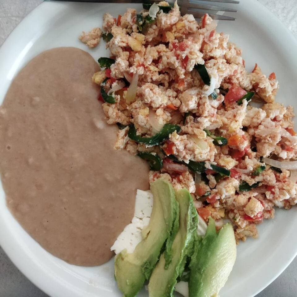 Huevo con Verdura