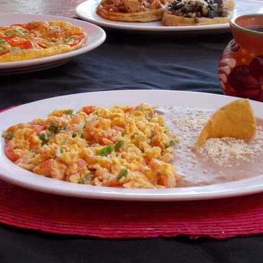 Huevos a la Mexicana