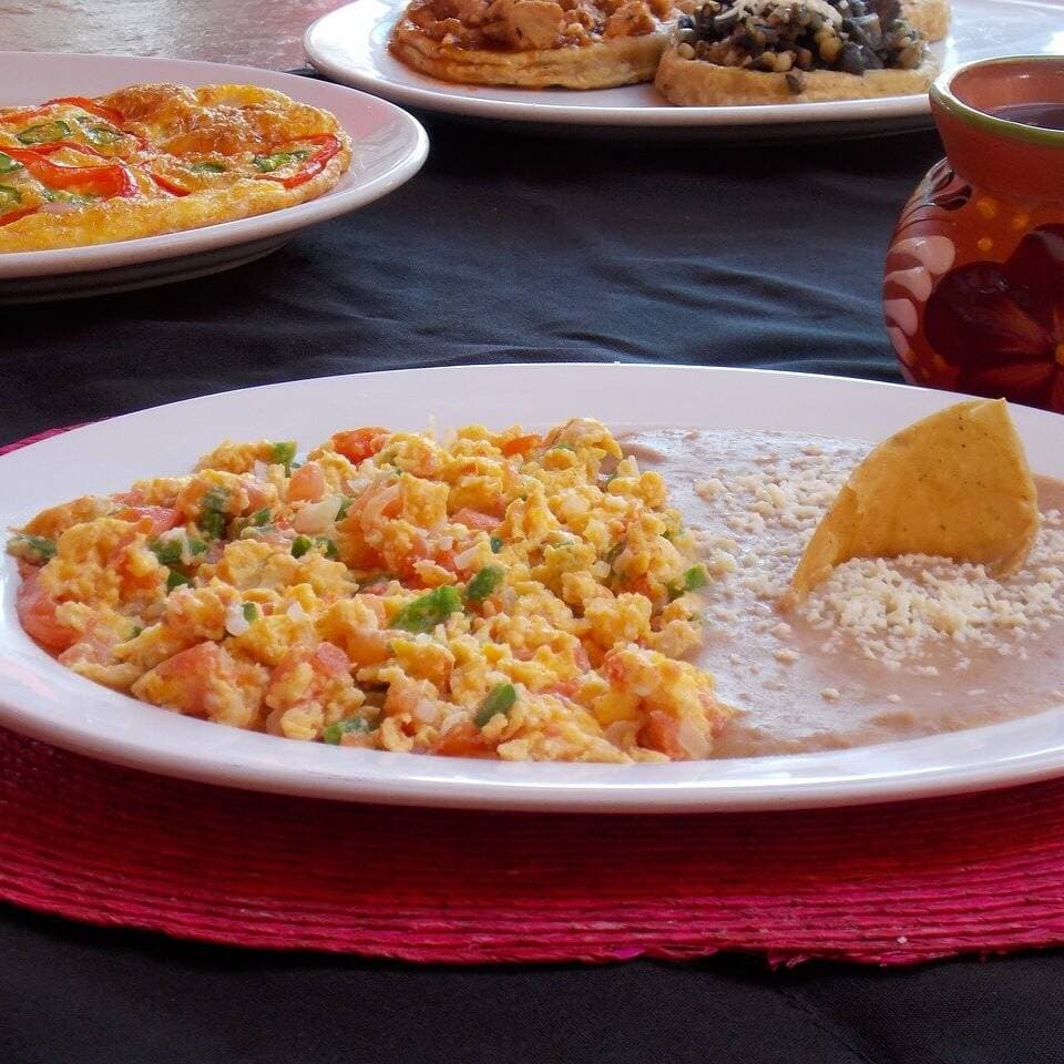 Huevos a la Mexicana
