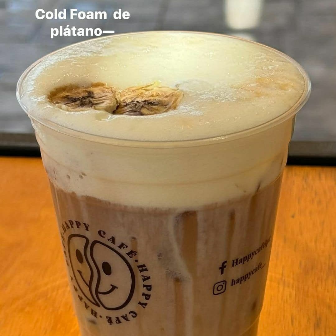 Latte de Plátano 16oz