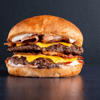 Combo Burger Rola Doble Carne + Papas + Bebida