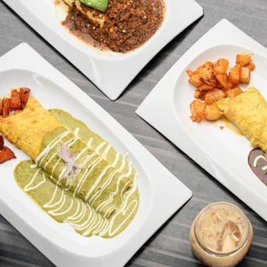 Omelette Poblano