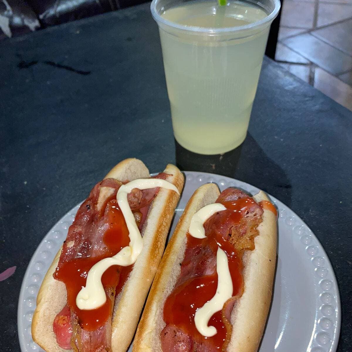 Combo 2 Hot Dogs Especiales
