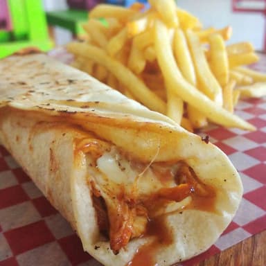 Burrito de Pollo BBQ