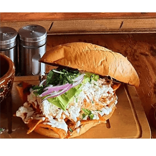 Torta de Chilaquiles