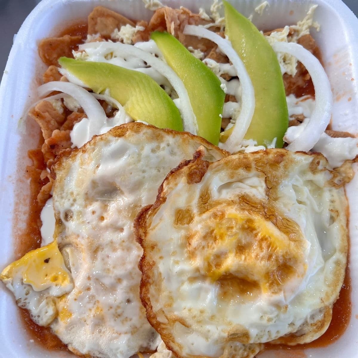Chilaquiles con Huevo