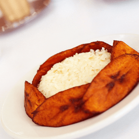 ARROZ CON PLÁTANOS FRITOS