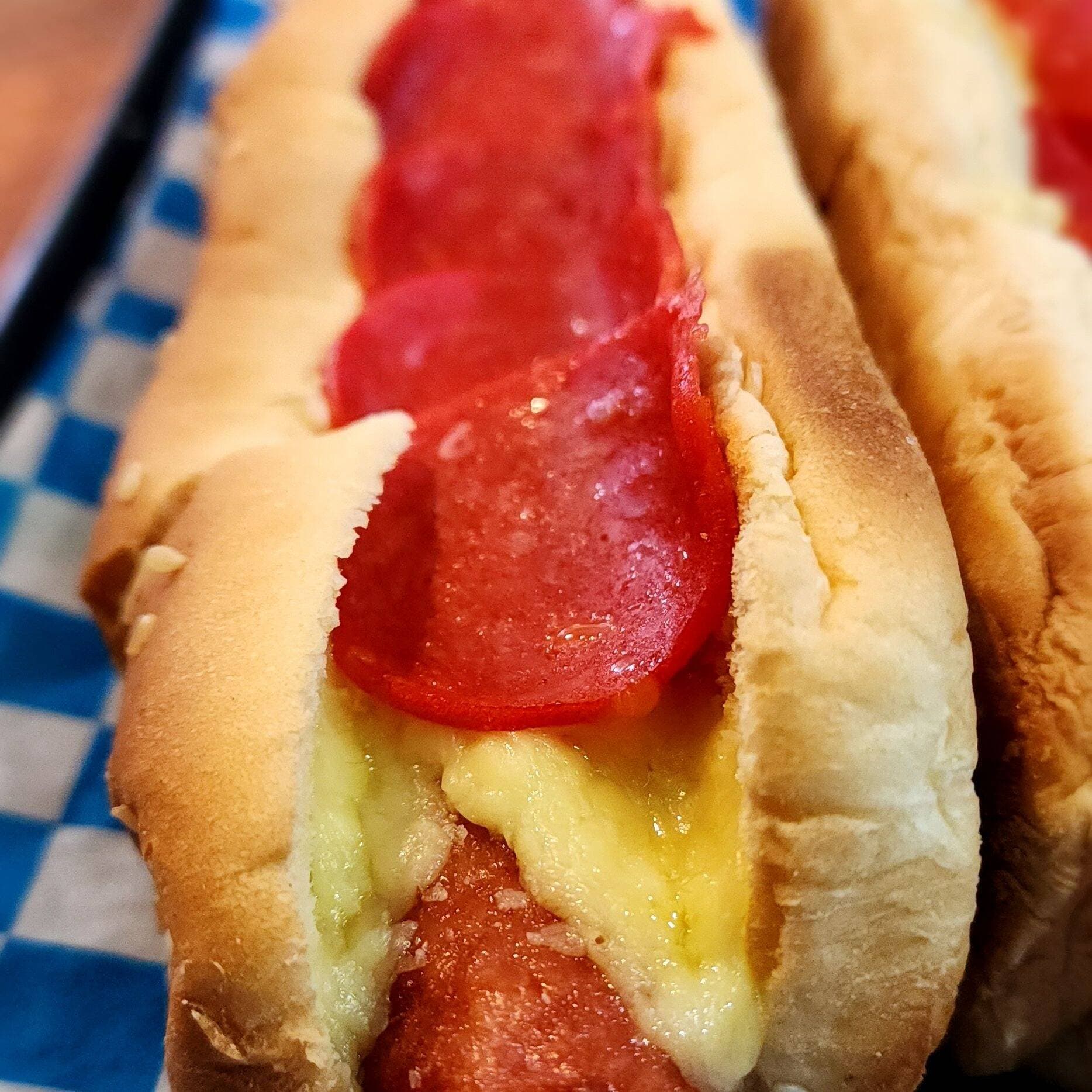 Peperoni dog