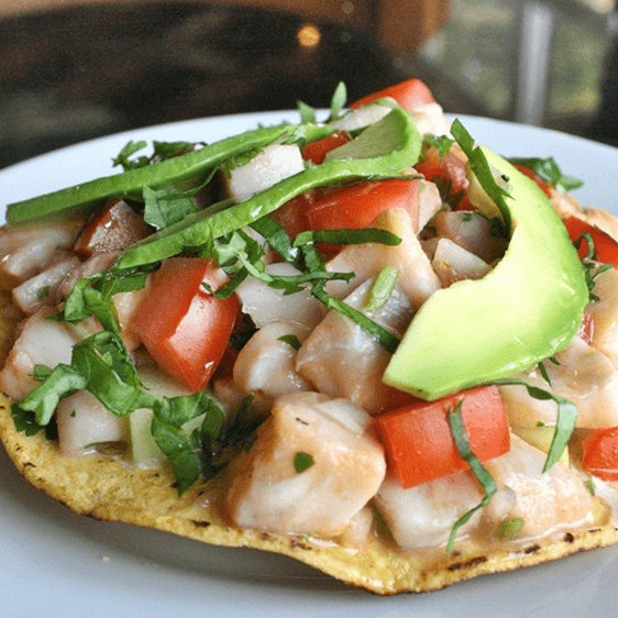 Tostada de Ceviche de Pescado