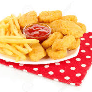 Nuggets de Pollo Acompañados de Papas Fritas