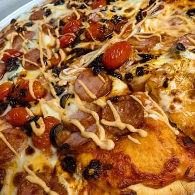 Devil's Pizza