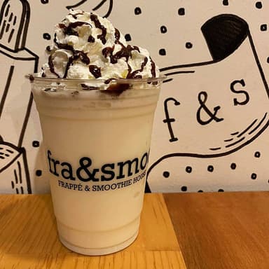 Frappé Chocolate Blanco