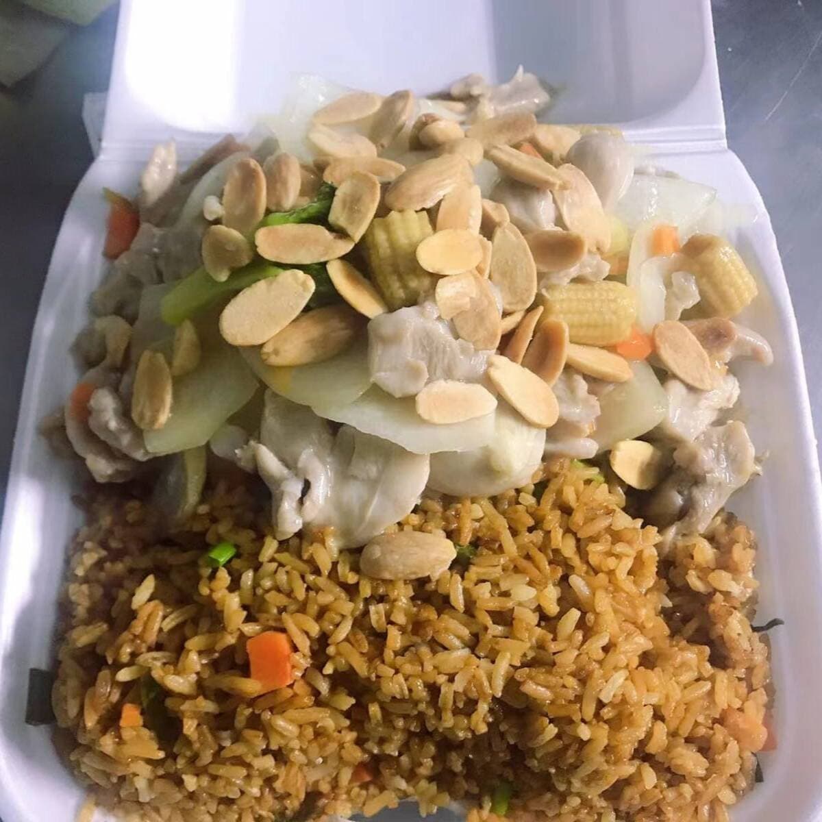 Pollo Almendrado