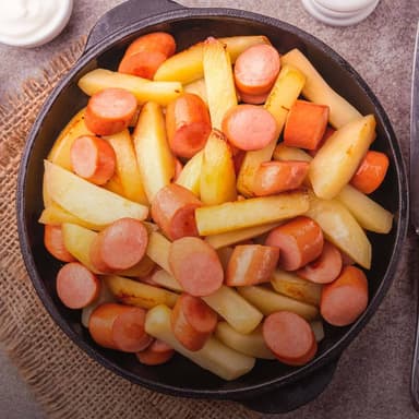 Salchipapas
