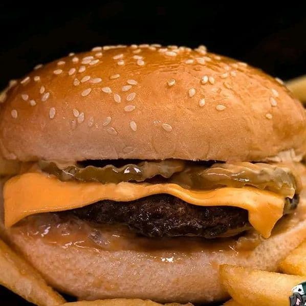 Hamburguesa la Gringa Triple En Combo