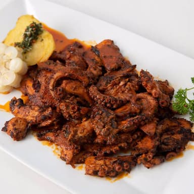 Pulpo Anticuchero