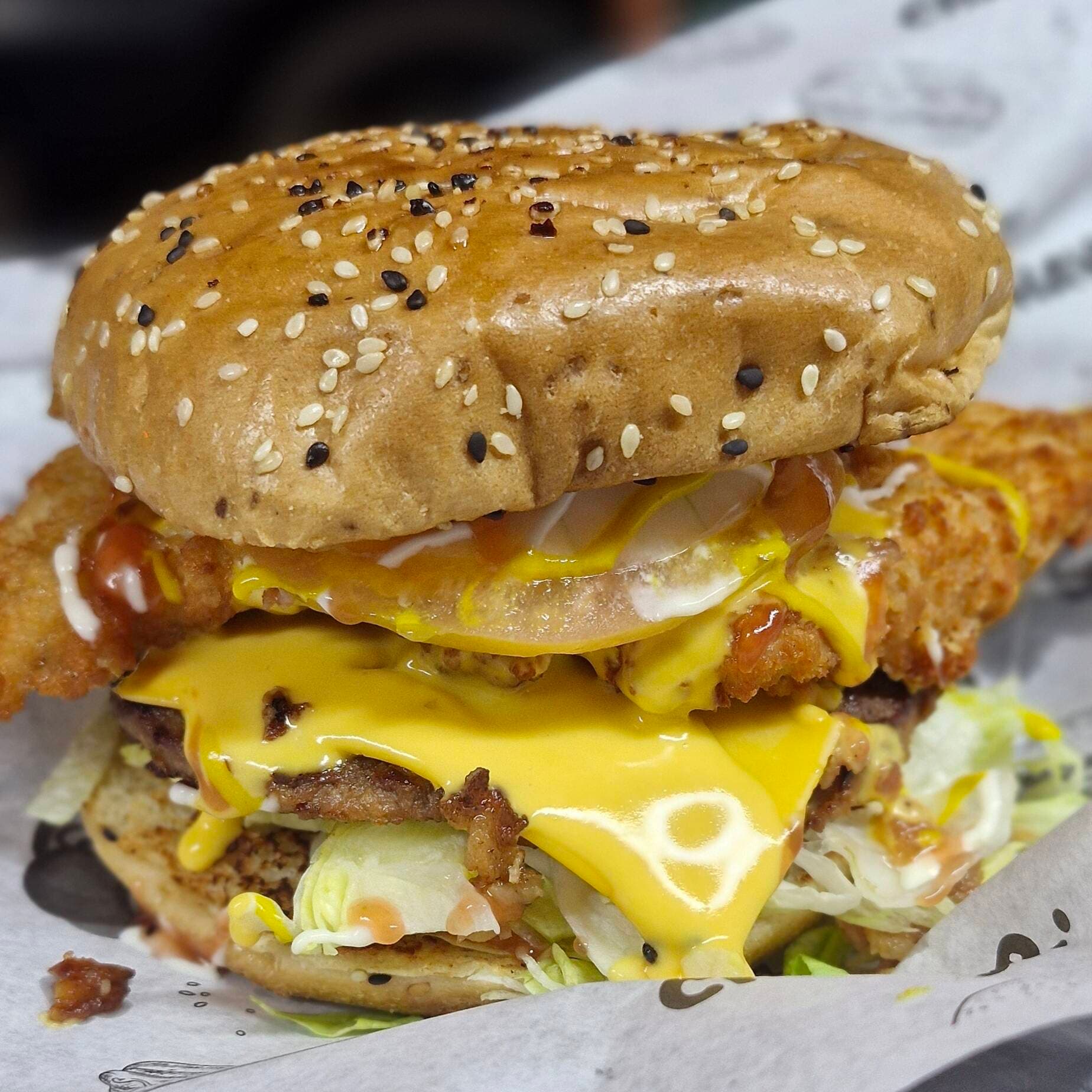Hamburguesa de Res con Pechuga