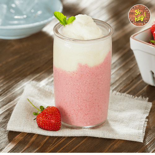 FRAPPÉ DE YOGURT DE FRESA