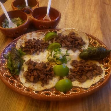 Tacos de Bistec (4)