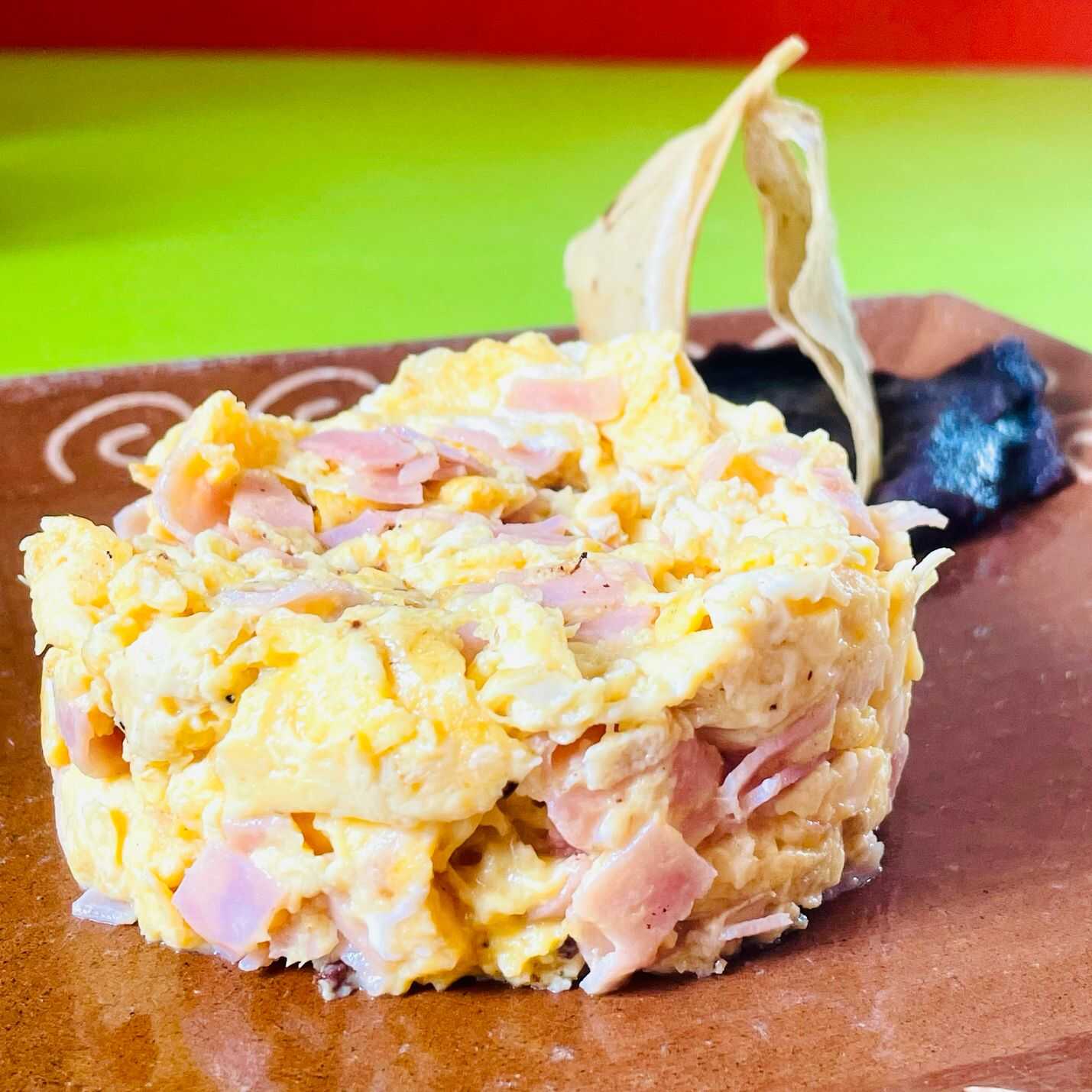 Huevos Revueltos con Jamon