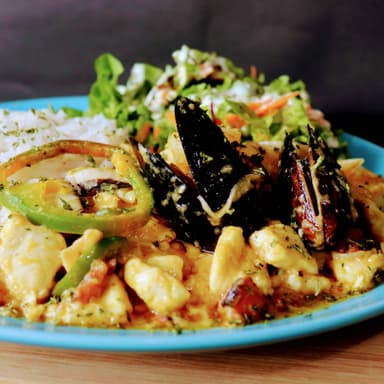 Mariscada en Salsa de Tomate