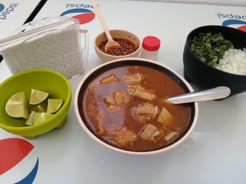 Gorditas y menudo las tres marías