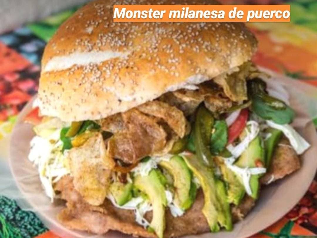 Cemita Monster de Puerco