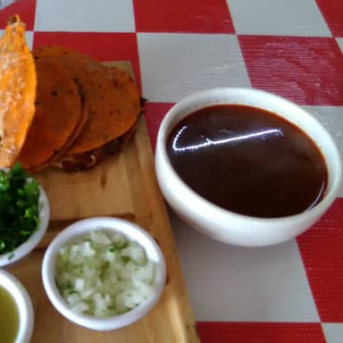 Plato de birria