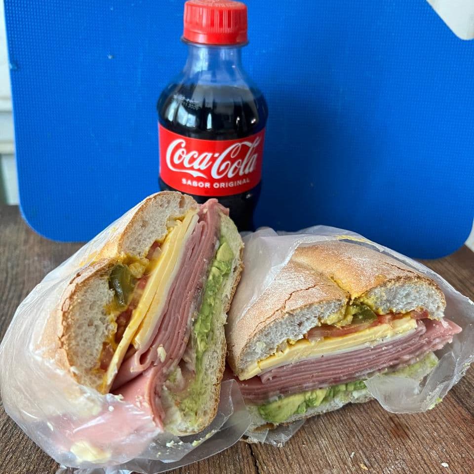 4 de Carnes Frías + 4 Cocas + 2 Órdenes de Papas