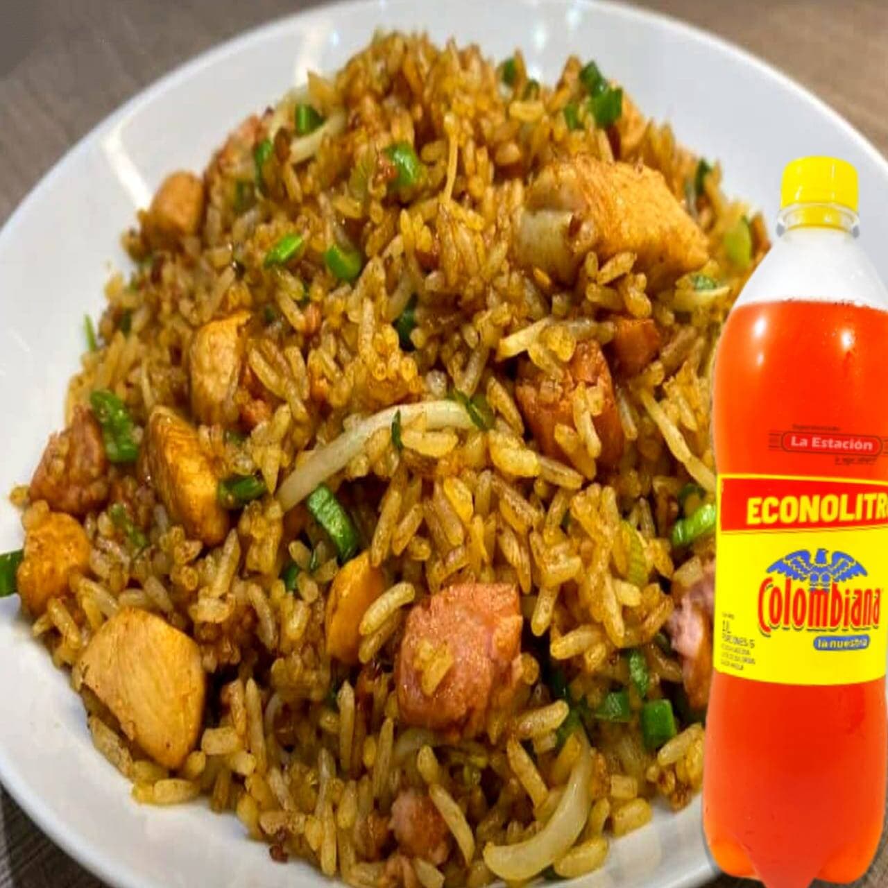 Arroz Chino(3 Personas)+ Gaseosa Econolitro