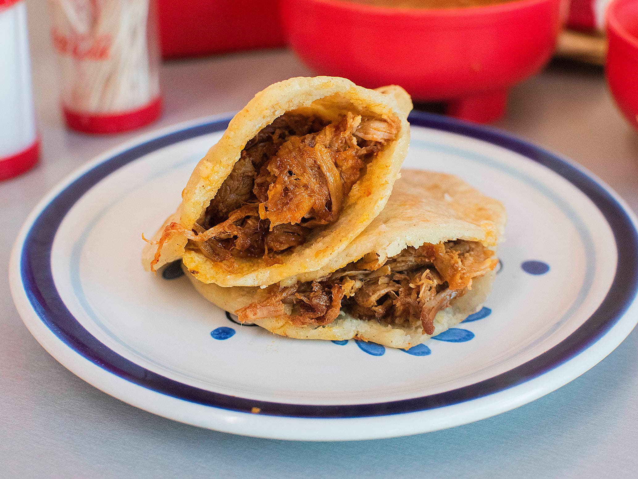 Gordita de Barbacoa de Res