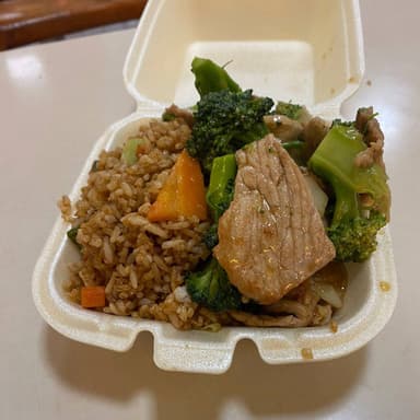 1 guiso y arroz (Plato Chico)