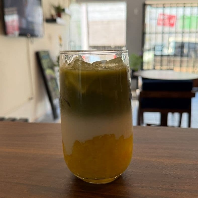 Matcha Latte de Mango