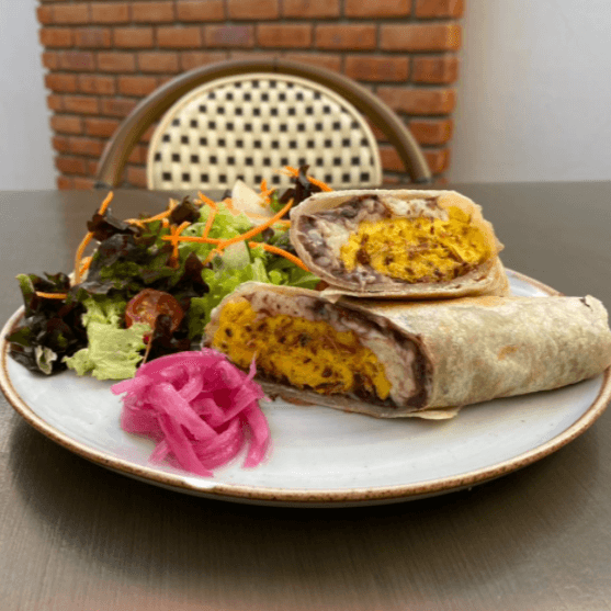 Burrito de Huevo con Machaca