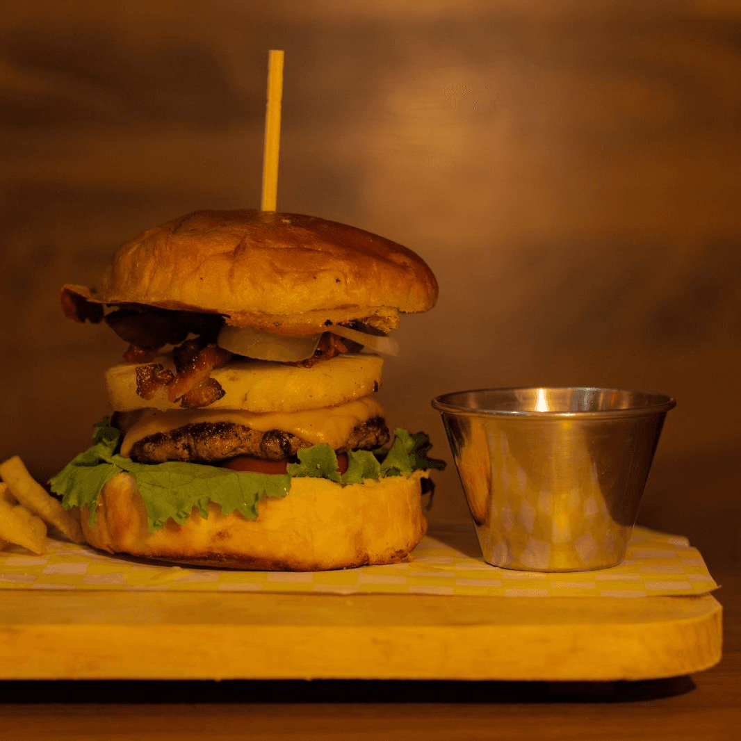 HAMBURGUESA HAWAIANA