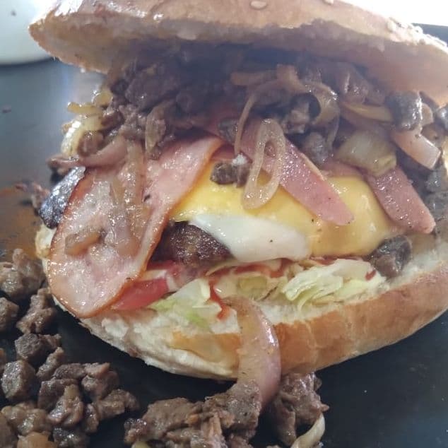 Hamburguesa Súper Tu Carne al Pastor