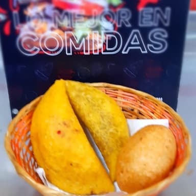Combo-Empanadas
