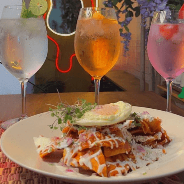 CHILAQUILES ROJOS