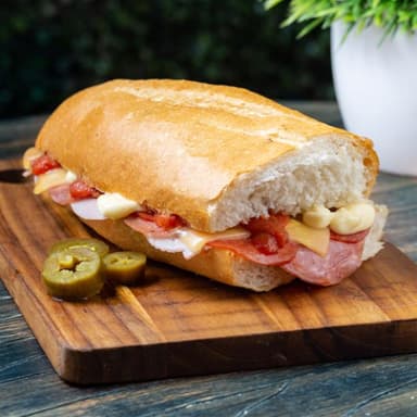 BAGUETTE PIZZA MELT